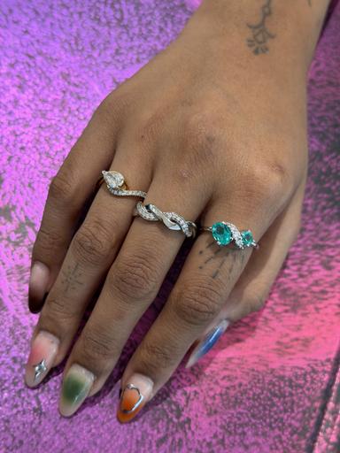 The Emerald Twist Ring - Thumbnail