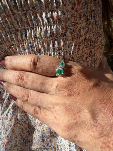 The Emerald Twist Ring - Thumbnail